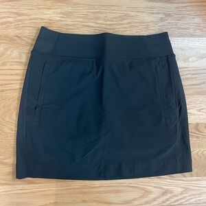 Athleta Brooklyn Mid Rise 16 Skort